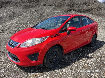 2012 Ford Fiesta SE Automobile