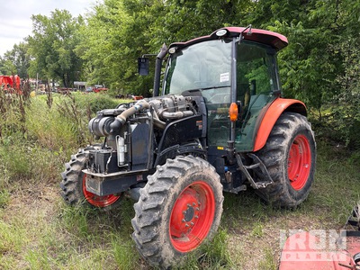 Kubota M5-091D 4WD Utility Tractor (Inoperable)