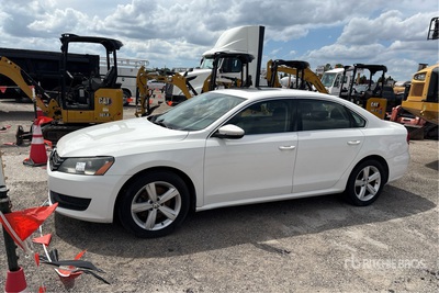 2012 Volkswagen Passat Automobile