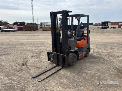 1996 Toyota 42-6FGCU25 5340 lb Cushion Tire رافعة شوكية