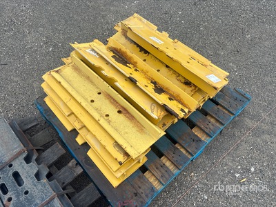 Quantity of (20) 30 in Track Shoes - Fits Cat D6