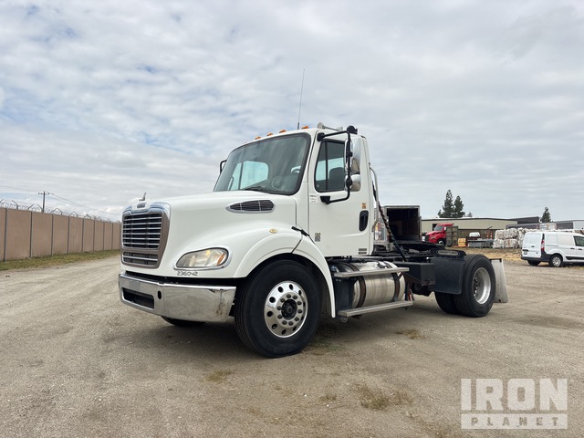 2012 FREIGHTLINER M2 112 Medium Duty
