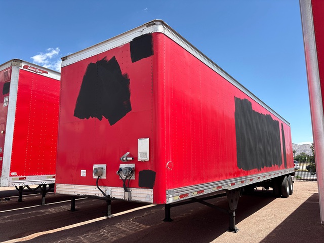 1999 Utility VS2DC 45 ft x 102 in Sliding T/A Van Trailer