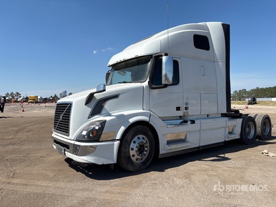 2018 Volvo VNL 6x4 T/A Sleeper Truck Tractor