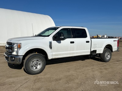 2022 Ford F-350 XLT 4x4 Crew Cab Pick-up