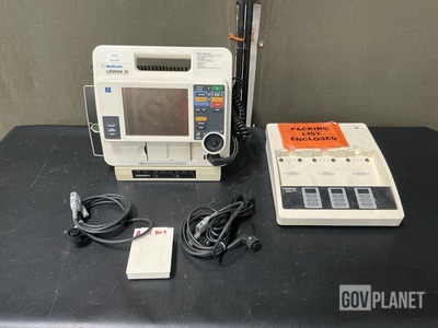 Medtronic Lifepak 12 Biphasic Defibrillator/Monitor