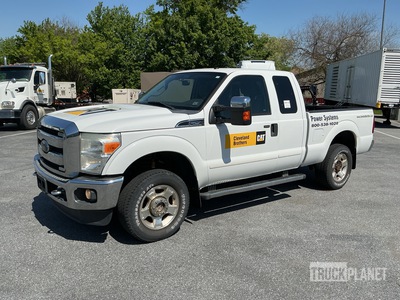 2011 Ford F-250 XLT 4x4 Extended Cab Pickup