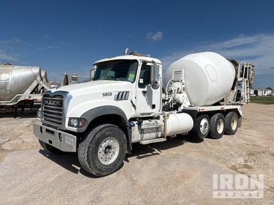 2016 Mack GU713 10x4 Mixer Truck