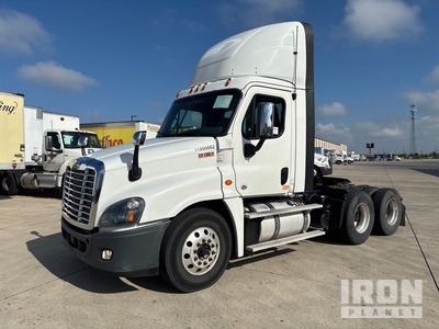 2019 Freightliner Cascadia 6x4 Day Cab Truck Tractor