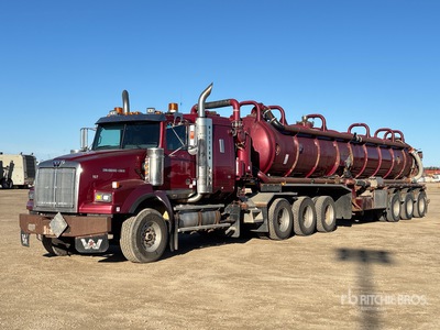 2006 Westech on 2006 Western Star 4900SA 8x6 Sleeper Vacuum Tanker Truck