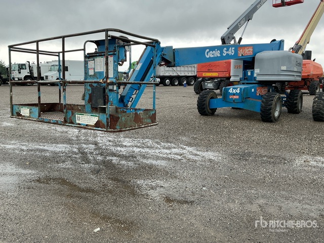 2014 Genie S-45 4WD Diesel Telescopic Boom Lift | Ritchie Bros. Auctioneers