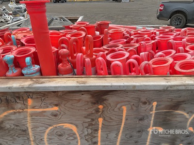 Quantity of Bollards معدات بناء متنوعة