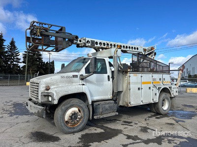 Altec AT40C 35 ft on 2004 GMC C8500 4x2 Bucket Truck