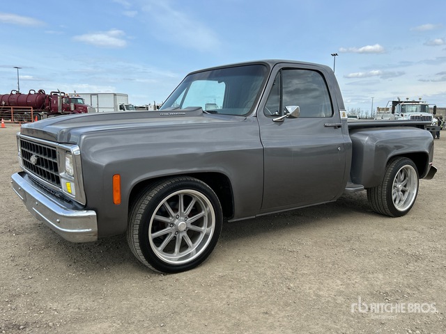 1980 Chevrolet C 10 1980 Chevrolet C10 4X2 Step Side Pickup