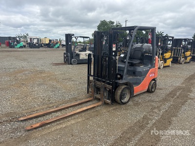Toyota 8FGCU25 4450 lb Cushion Tire Forklift