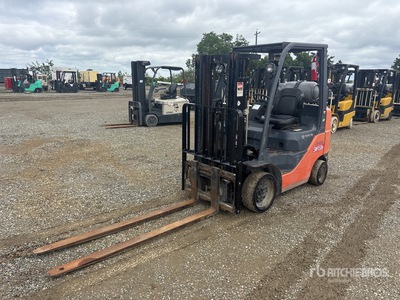 Toyota 4450 lb Cushion Tire Forklift
