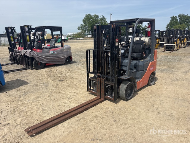Toyota 8FGCU25 4450 lb Cushion Tire Forklift