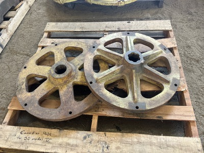 Quantity of (2) Wheel Hub - Fits John Deere D