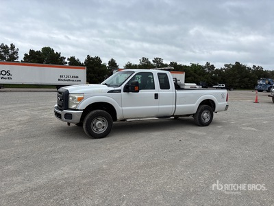 2014 Ford F-250 XL 4x4 Extended Cab Pickup