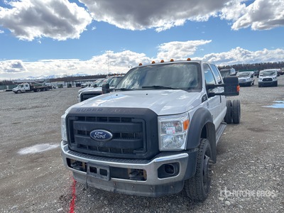 2015 Ford F-550 XL 4x4 Crew Cab Cab and Chassis