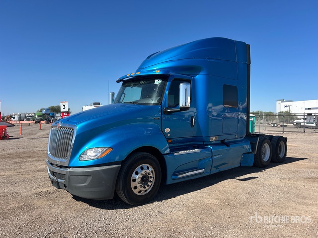 2020 International Lt 625 2020 International Lt625 6X2 T/A Sleeper Truck Tractor