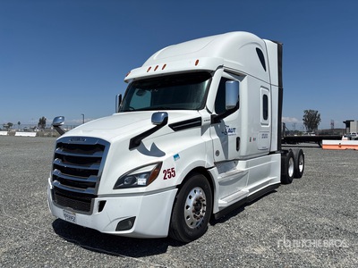 2023 Freightliner Cascadia 126 6x4 3- Achs Sattelzugmaschine mit Schlafkabine