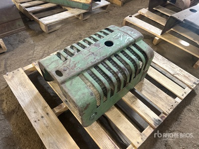 Tractor Grille - Fits John Deere MT