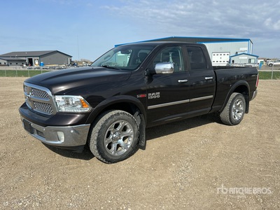 2016 Ram 1500 Laramie 4x4 Crew Cab Ophalen