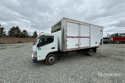 2012 Mitsubishi Fuso 4x2 Van Truck