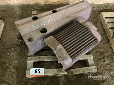 Tractor Hood Varios - Fits MC & 40C