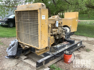 Cat 455 kVA Skid-Mounted Generator