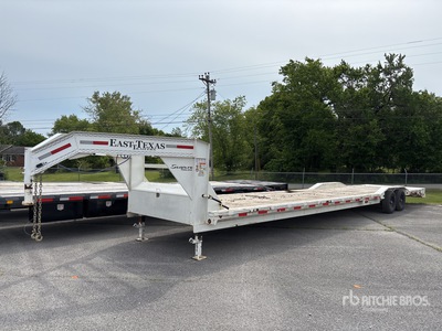 2026 East Texas Trailers 40 ft T/A Gooseneck Geräteanhänger