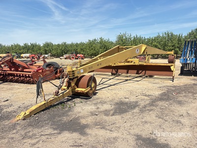 SWECO 216 in Land Plane