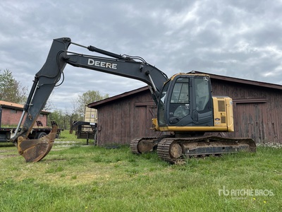 2012 John Deere 135D Kettenbagger
