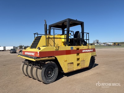 2009 Dynapac CP 271 9 Wheel Compactador de Ruedas