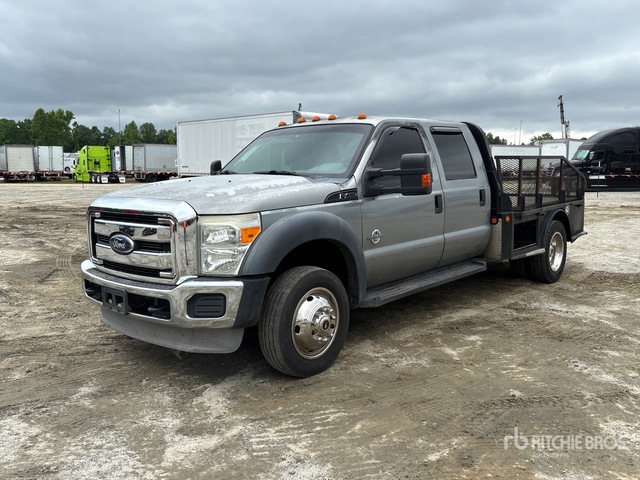 2012 Ford F-450 XL 4x4 Crew Cab Flatbed Truck