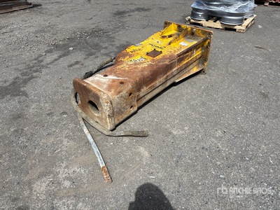 Maverick 5250HSP Hydraulic Breaker