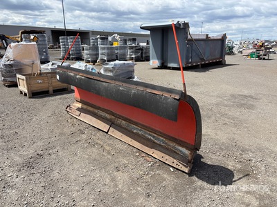 9 ft Hydraulic Reversing Snow Plow