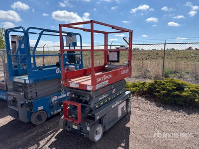 2017 Genie GS1930 4x4 منصة رفع متحركة