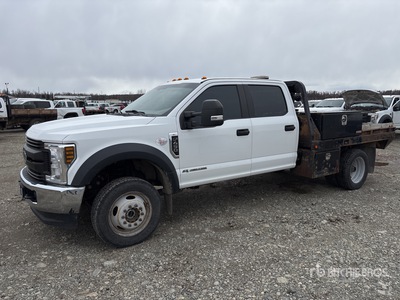 2019 Ford F-450 XL 4x4 Crew Cab Flatbed Truck