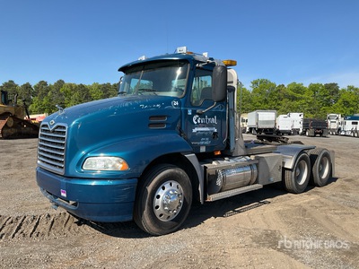 2006 Mack CXN613 Vision 6x4 T/A Day Cab Truck Tractor