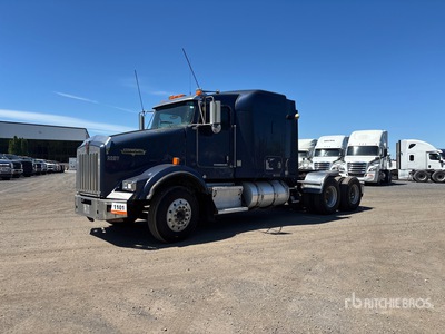 2007 Kenworth T800 6x4 T/A Sleeper Truck Tractor