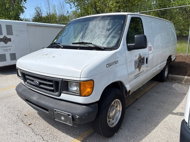 2005 Ford E-350 Cargo Van