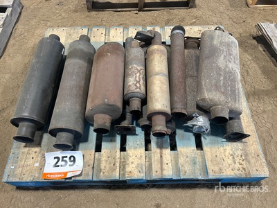 Quantity of (11) Variety of Mufflers Pièces divers