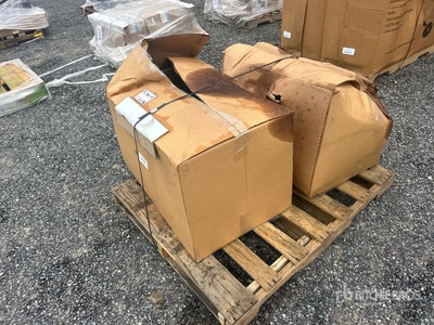 Quantity of (2) Makita MAC5200 6.9 cfm Electric 5.2 gal Compresor de aire