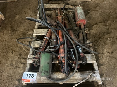 Hydraulic Cylinders Pièces diverses