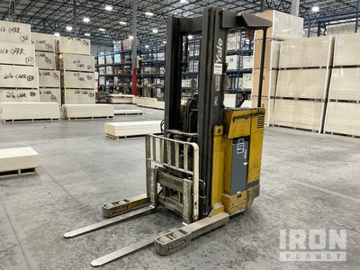 2005 Yale NR040AEN PneumaticTire Forklift