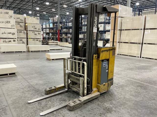 2005 Yale NR040AEN Pneumatic Tire Forklift
