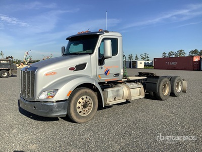 2017 Peterbilt 579 6x4 Tracteur Routier