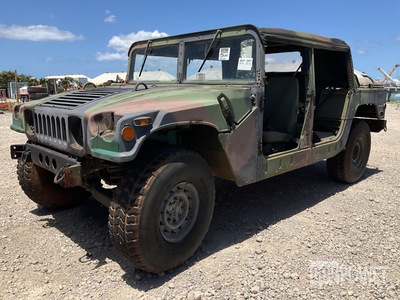 AM General M1097R1 HMMWV 4 Door Soft Top w/Truck Body